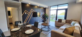 Accommodation Front - Charming 2 Sleeper in Point Waterfront